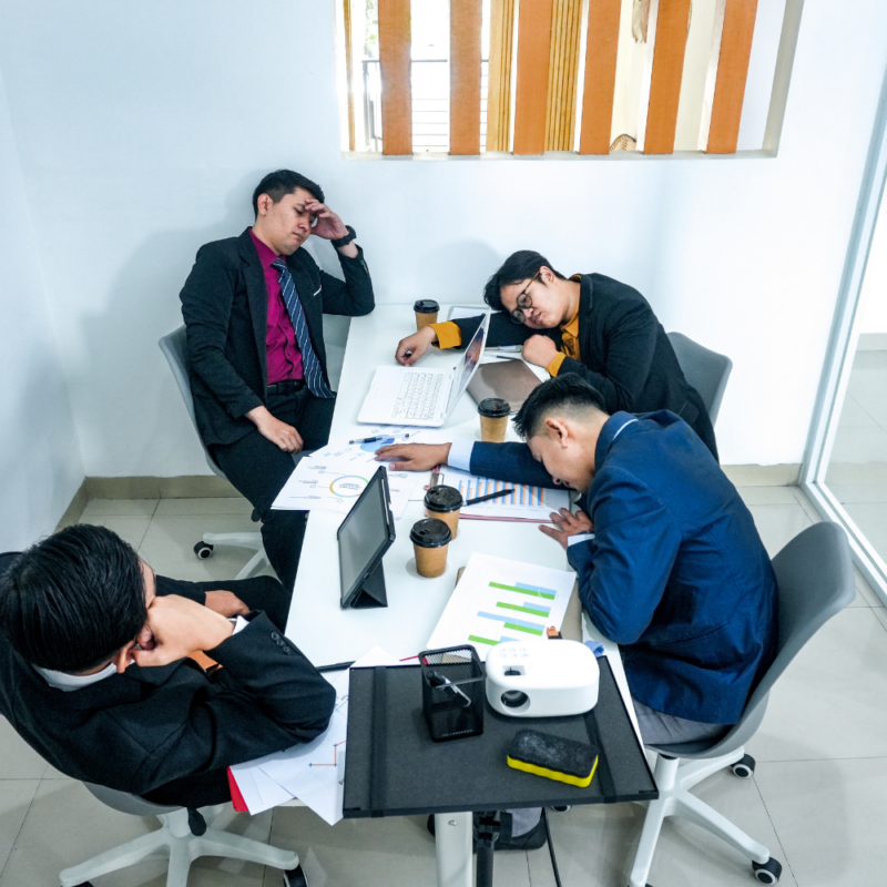 Struggling to make payroll business